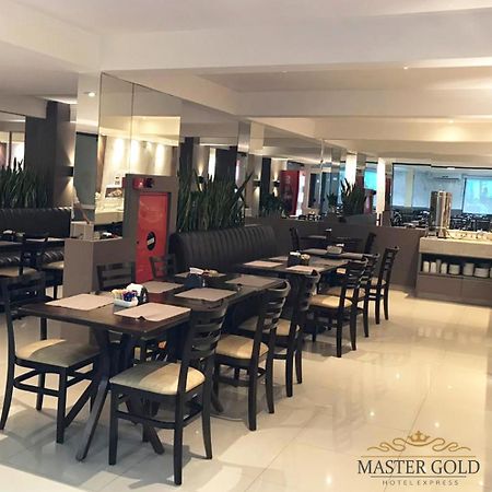 Master Gold Hotel Express Cascavel  Buitenkant foto